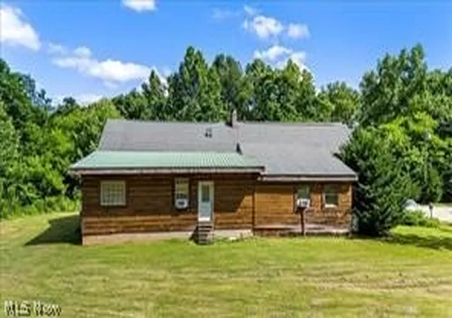 Photo 4 of House for sale at 477 Burnt Hl Rd, Williamstown, WV 26187 | MLS# 5241019 | Listing updated on 2026-09-12