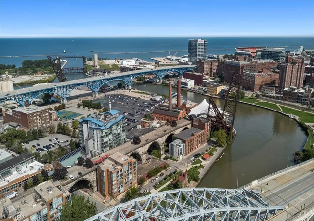 Photo 2 of Condo for sale at 1237 Washington Ave #402, Cleveland, OH 44113 | MLS# 5240237 | Listing updated on 2026-09-09