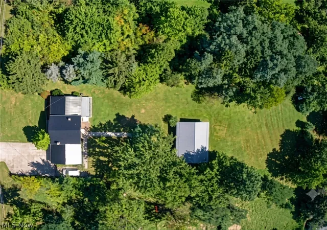 Photo 3 of Sale Pending at 12230 Painesville Warren Rd, Concord Township, OH 44077 | MLS# 5240921 | Listing updated on 2026-09-16