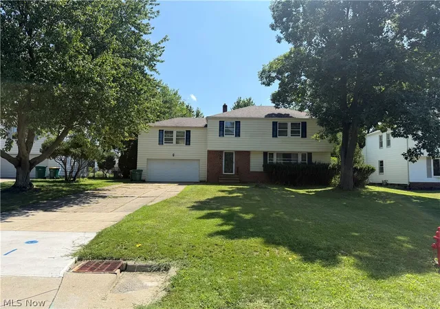 Photo 1 of Single family home for sale at 4932 Nan Linn Dr, Cleveland, OH 44143 | MLS# 5240866 | Listing updated on 2026-10-02
