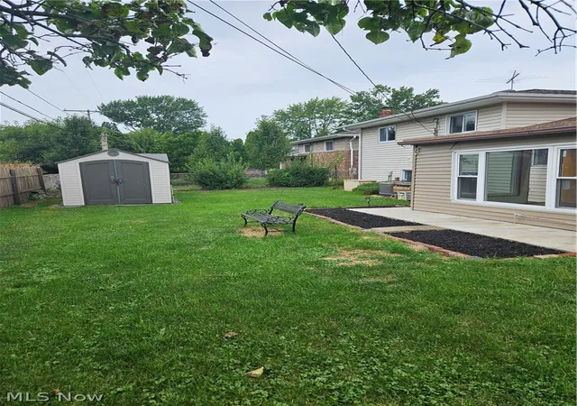 Photo 3 of Single family home for sale at 25185 Fawn Dr, North Olmsted, OH 44070 | MLS# 5241034 | Listing updated on 2026-09-08