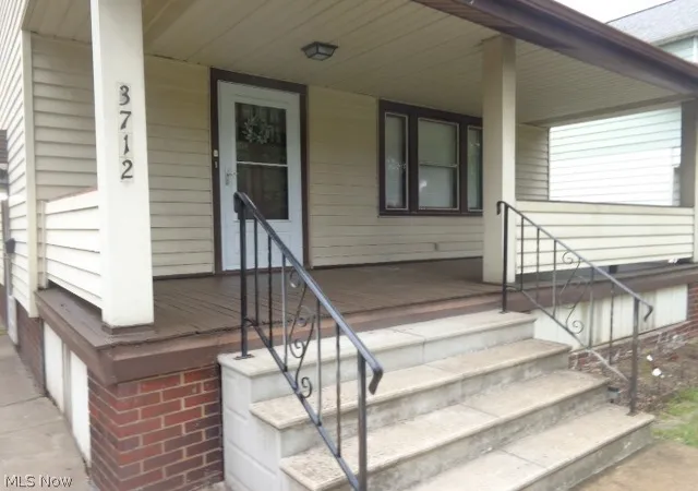 Photo 3 of Single family home for sale at 3712 Washington Park Blvd, Newburgh Heights, OH 44105 | MLS# 5240860 | Listing updated on 2026-09-29