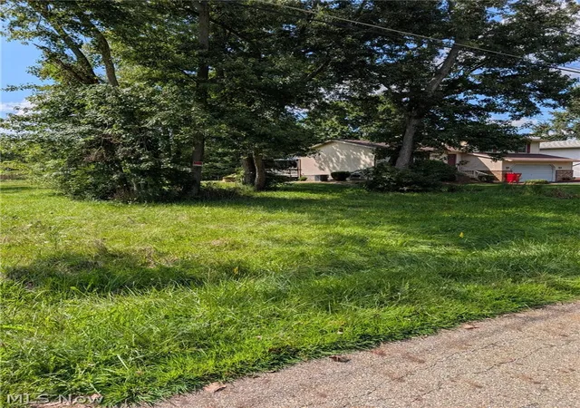 Photo 3 of Land for sale at Eastland Ave, Louisville, OH 44641 | MLS# 5240635 | Listing updated on 2026-09-21