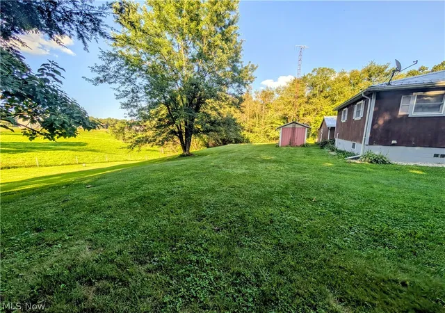 Photo 3 of Sale Pending at 120 Glory Rd Nw, Carrollton, OH 44615 | MLS# 5241150 | Listing updated on 2026-09-10