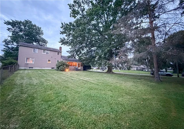 Photo 19 of Single family home for sale at 686 Forestridge Dr, Youngstown, OH 44512 | MLS# 5241131 | Listing updated on 2026-09-08