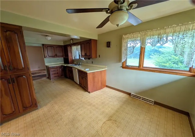 Photo 3 of Sale Pending at 21935 Cottonwood Dr, Rocky River, OH 44116 | MLS# 5241149 | Listing updated on 2026-09-02