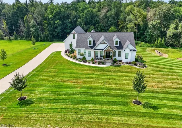 Photo 3 of Sale Pending at 4724 Braxton Ln, Wooster, OH 44691 | MLS# 5240992 | Listing updated on 2026-09-08