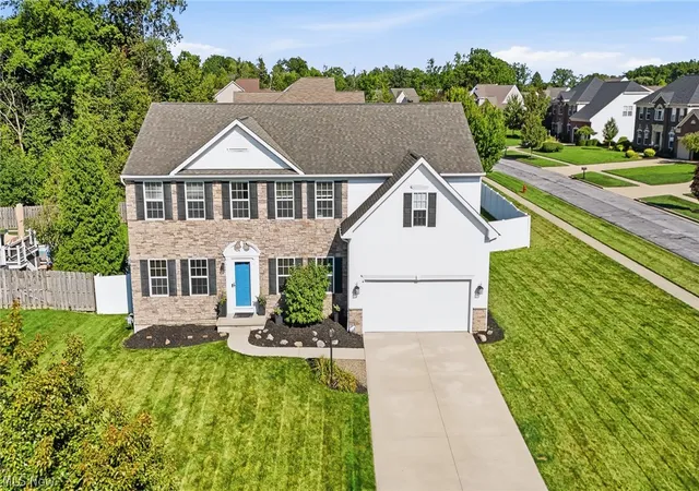 Photo 2 of Sale Pending at 141 Waite Farms Ln, Brunswick, OH 44212 | MLS# 5241063 | Listing updated on 2026-09-10