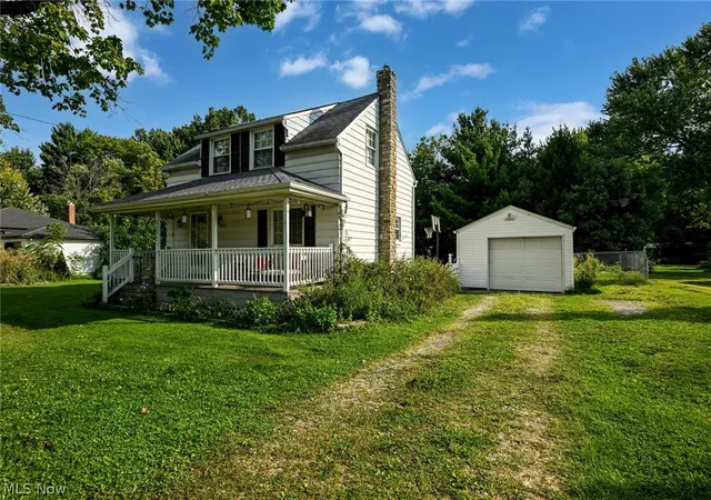 Photo 3 of Single family home for sale at 3277 Mayfair Rd, Green, OH 44312 | MLS# 5240895 | Listing updated on 2026-10-06