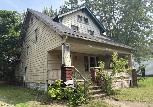 Photo 3 of Single family home for sale at 413 Wildwood Ave, Akron, OH 44320 | MLS# 5241258 | Listing updated on 2026-09-06