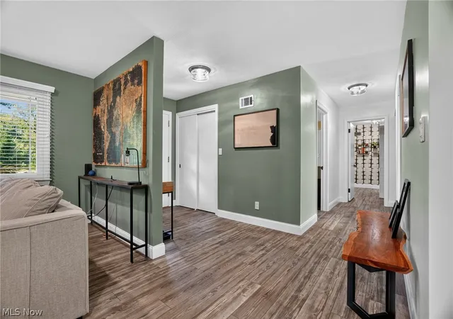 Photo 4 of Single family home for sale at 11 Wintergreen Hl Dr, Painesville, OH 44077 | MLS# 5238891 | Listing updated on 2026-09-06