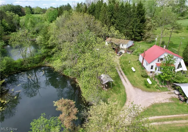 Photo 1 of Single family home for sale at 4101 Peace Rd Se, Carrollton, OH 44615 | MLS# 5241285 | Listing updated on 2026-09-03