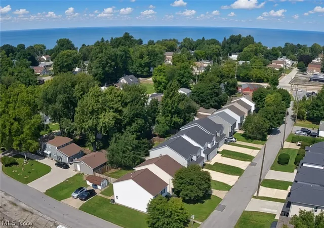 Photo 2 of Single family home for sale at 1184 Hayes Ave, Willoughby, OH 44094 | MLS# 5241202 | Listing updated on 2026-09-11
