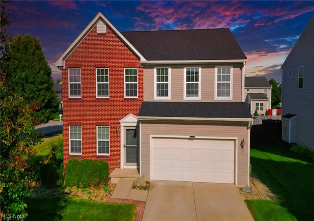 Photo 1 of Single family home for sale at 5193 Frederick St, Barberton, OH 44203 | MLS# 5241168 | Listing updated on 2026-09-10