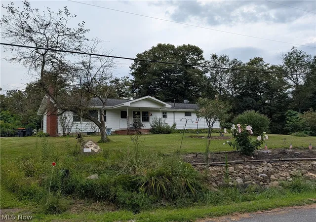 Photo 1 of Single family home for sale at 13946 Foundry Hl Rd, Hanoverton, OH 44423 | MLS# 5241166 | Listing updated on 2026-09-09