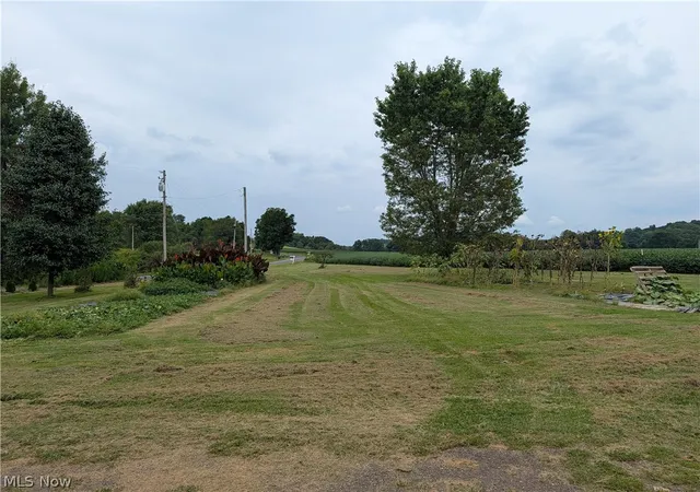 Photo 3 of Single family home for sale at 13946 Foundry Hl Rd, Hanoverton, OH 44423 | MLS# 5241166 | Listing updated on 2026-09-09