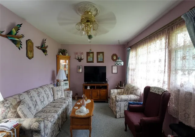 Photo 3 of Sale Pending at 100 Vicky Ln, Heath, OH 43056 | MLS# 5240279 | Listing updated on 2026-09-03