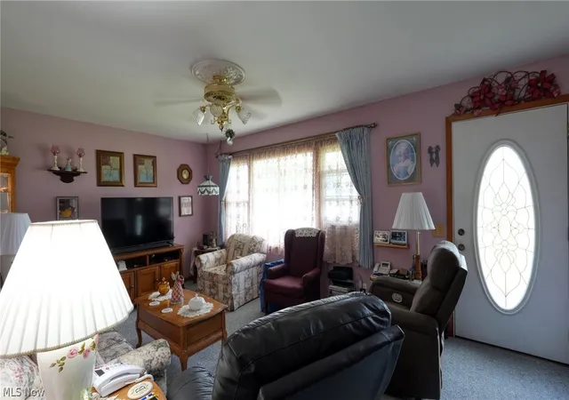 Photo 3 of Sale Pending at 100 Vicky Ln, Heath, OH 43056 | MLS# 5240279 | Listing updated on 2026-09-03