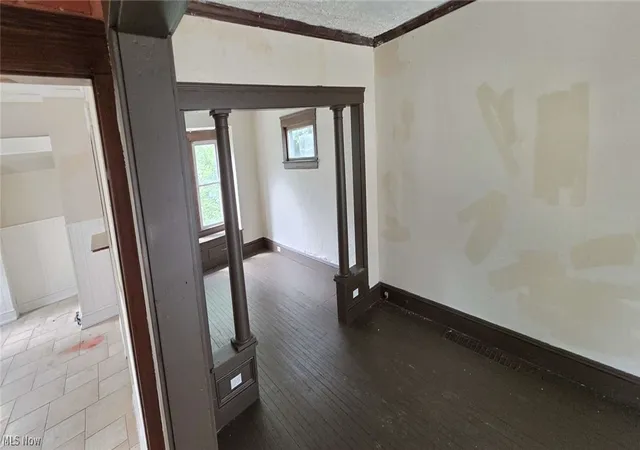 Photo 4 of Sale Pending at 9821 Gambier Ave, Cleveland, OH 44102 | MLS# 5241360 | Listing updated on 2026-09-14