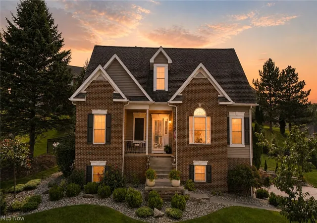 Single family home for sale at 113 Pinecrest Dr, Saint Clairsville, OH 43950 | MLS# 5241066