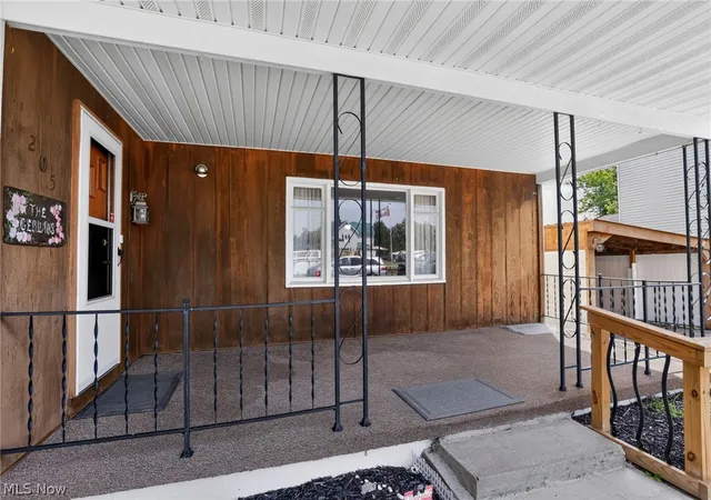 Photo 4 of Single family home for sale at 205 Leatherwood St, Cambridge, OH 43725 | MLS# 5241325 | Listing updated on 2026-09-02