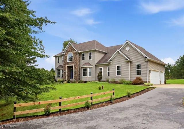 Photo 1 of Sale Pending at 9555 S Brown Rd, Chardon, OH 44024 | MLS# 5241153 | Listing updated on 2026-09-04