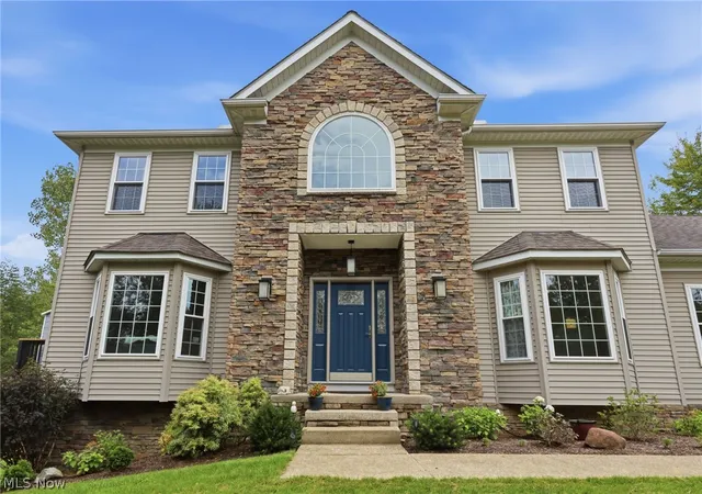 Photo 2 of Sale Pending at 9555 S Brown Rd, Chardon, OH 44024 | MLS# 5241153 | Listing updated on 2026-09-04
