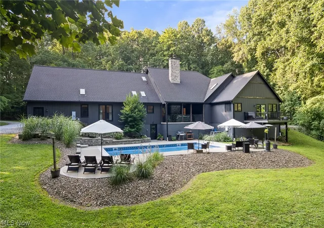 Photo 3 of Sale Pending at 2119 Johns Rd, New Franklin, OH 44216 | MLS# 5240664 | Listing updated on 2026-09-10
