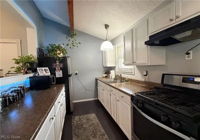 Photo 3 of Sale Pending at 812 West Dr, Sheffield Lake, OH 44054 | MLS# 5241445 | Listing updated on 2026-09-16