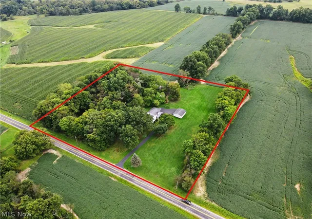 Photo 4 of Single family home for sale at 51117 Hadley Rd, East Palestine, OH 44413 | MLS# 5239294 | Listing updated on 2026-09-08