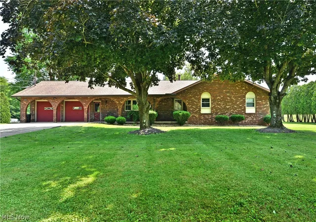 Photo 1 of Sale Pending at 5212 King Graves Rd, Vienna, OH 44473 | MLS# 5241351 | Listing updated on 2026-09-09