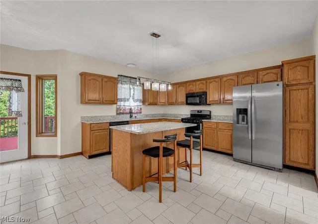 Photo 3 of Single family home for sale at 7358 Oakhill Rd, Oakwood, OH 44146 | MLS# 5241021 | Listing updated on 2026-10-07