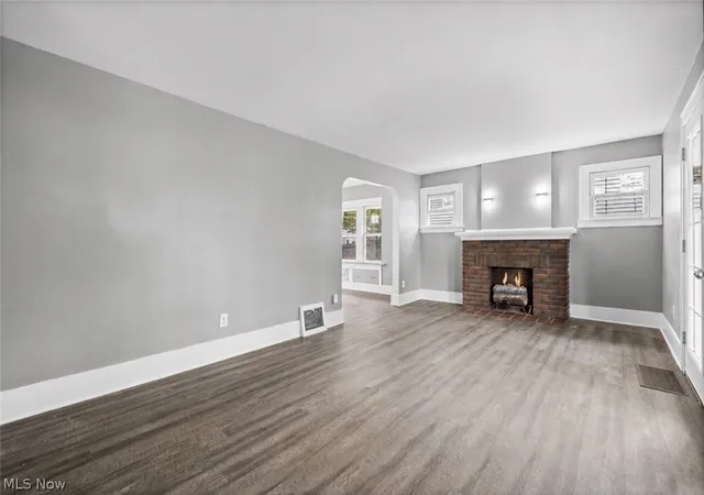Photo 2 of Single family home for sale at 1172 Herberich Ave, Akron, OH 44301 | MLS# 5241312 | Listing updated on 2026-09-09