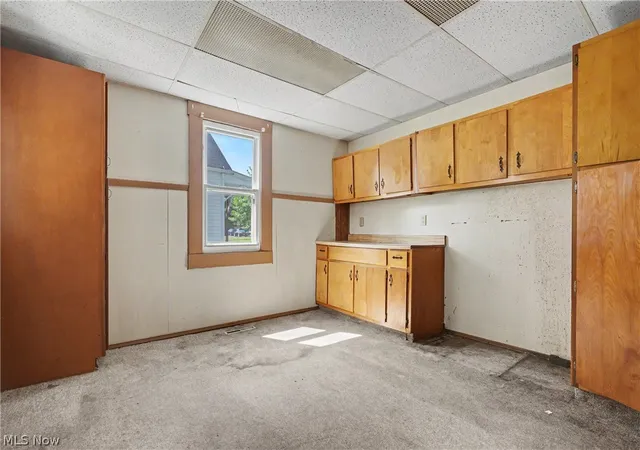 Photo 3 of Single family home for sale at 409 Ohio Ave, Salem, OH 44460 | MLS# 5240961 | Listing updated on 2026-09-02