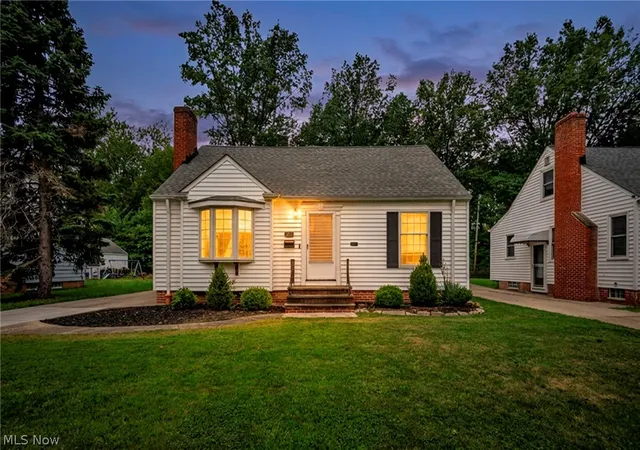 Photo 1 of Single family home for sale at 454 E 270th Street, Euclid, OH 44132 | MLS# 5237646 | Listing updated on 2026-09-15