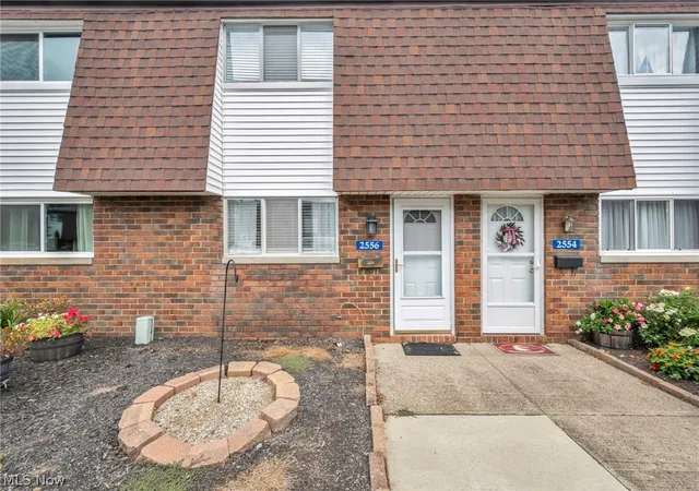 Photo 1 of Condo for sale at 2556 Shakespeare Ln, Avon, OH 44011 | MLS# 5241327 | Listing updated on 2026-09-23