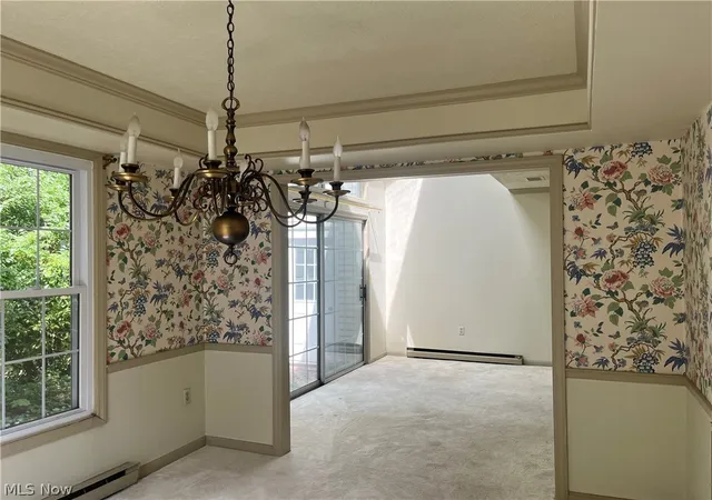 Listing Photo 4 - Condo for sale in building located at 4375 Devonshire Dr, Youngstown, OH 44512
