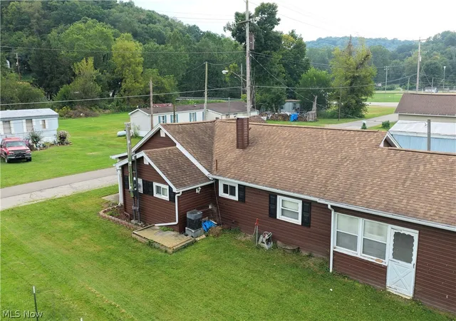 Photo 4 of Single family home for sale at 319 Galation St, Glenmont, OH 44628 | MLS# 5241539 | Listing updated on 2026-09-17