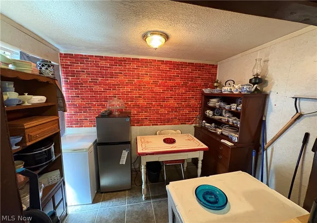 Photo 3 of Single family home for sale at 780 Bonnie Brae Ave SE, Warren, OH 44484 | MLS# 5241547 | Listing updated on 2026-09-22