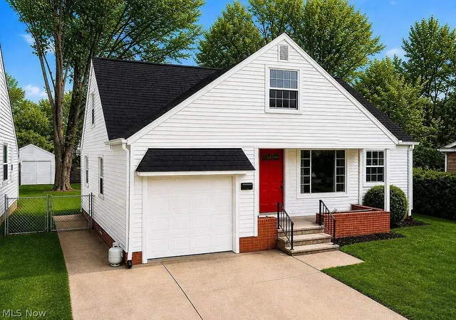 Photo 23 of Single family home for sale at 5860 Pearl Rd, Cleveland, OH 44130 | MLS# 5241560 | Listing updated on 2026-09-02