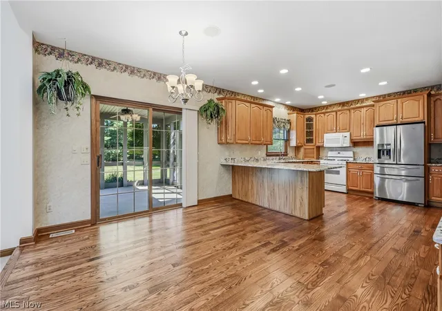 Photo 2 of Single family home for sale at 1755 Brittainy Oaks, Warren, OH 44484 | MLS# 5238729 | Listing updated on 2026-09-22