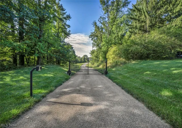 Photo 3 of Land for sale at 6610 E Wallings Rd, Brecksville, OH 44141 | MLS# 5241472 | Listing updated on 2026-09-02
