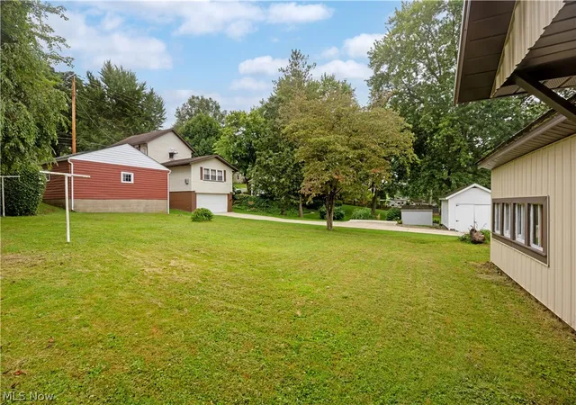 Photo 3 of Sale Pending at 365 E Adams St, Millersburg, OH 44654 | MLS# 5241473 | Listing updated on 2026-09-14