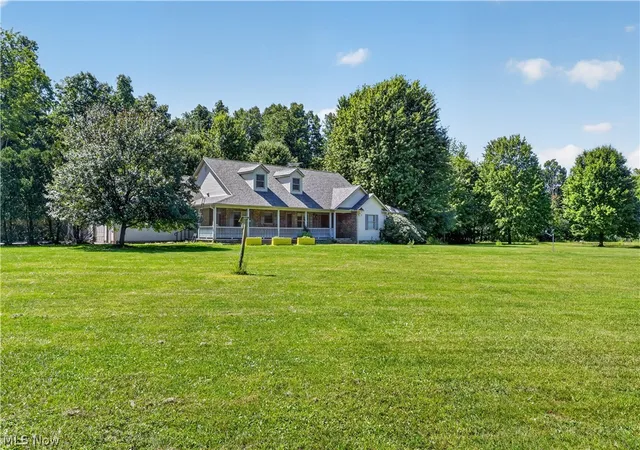 Single family home for sale at 1814 Tische Rd, Jefferson, OH 44047 | MLS# 5241354