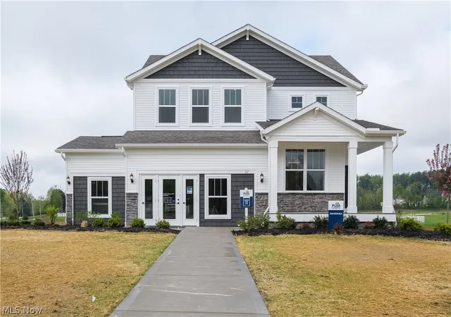 Photo 1 of Single family home for sale at 111 Country Meadow Ln, Wadsworth, OH 44281 | MLS# 5241632 | Listing updated on 2026-09-16