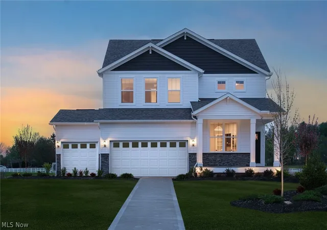 Photo 2 of Single family home for sale at 111 Country Meadow Ln, Wadsworth, OH 44281 | MLS# 5241632 | Listing updated on 2026-09-16
