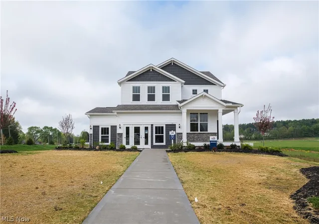 Photo 3 of Single family home for sale at 111 Country Meadow Ln, Wadsworth, OH 44281 | MLS# 5241632 | Listing updated on 2026-09-16