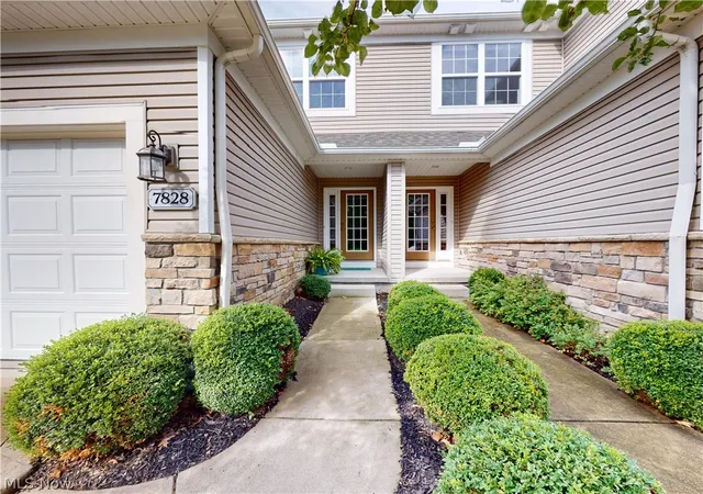 Photo 2 of Condo for sale at 7828 Overton #210, Mentor, OH 44060 | MLS# 5240890 | Listing updated on 2026-09-13