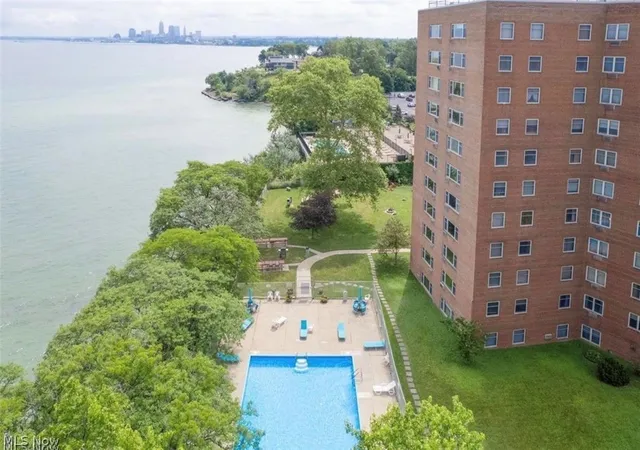Photo 3 of Condo for sale at 11820 Edgewater Dr #602, Lakewood, OH 44107 | MLS# 5241599 | Listing updated on 2026-09-02