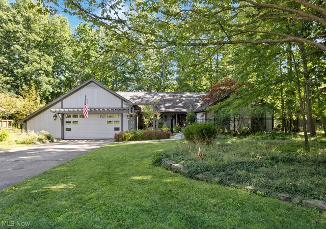 Photo 1 of Sale Pending at 870 Beechwood Dr, Medina, OH 44256 | MLS# 5241666 | Listing updated on 2026-09-07